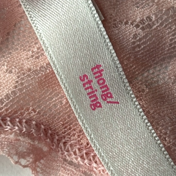 PINK Victoria’s Secret Dusty Rose Sheer Leopard Lace Mesh Thong Panties Sz M NEW - Picture 15 of 17